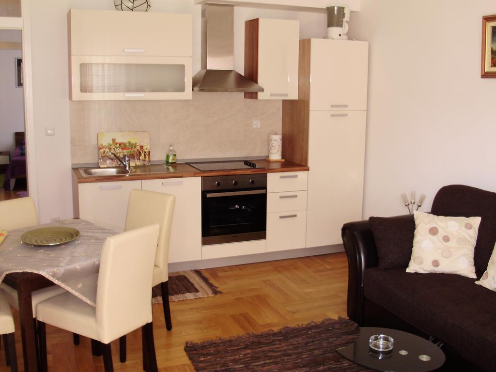 Apartments Mara Cres Cameră foto
